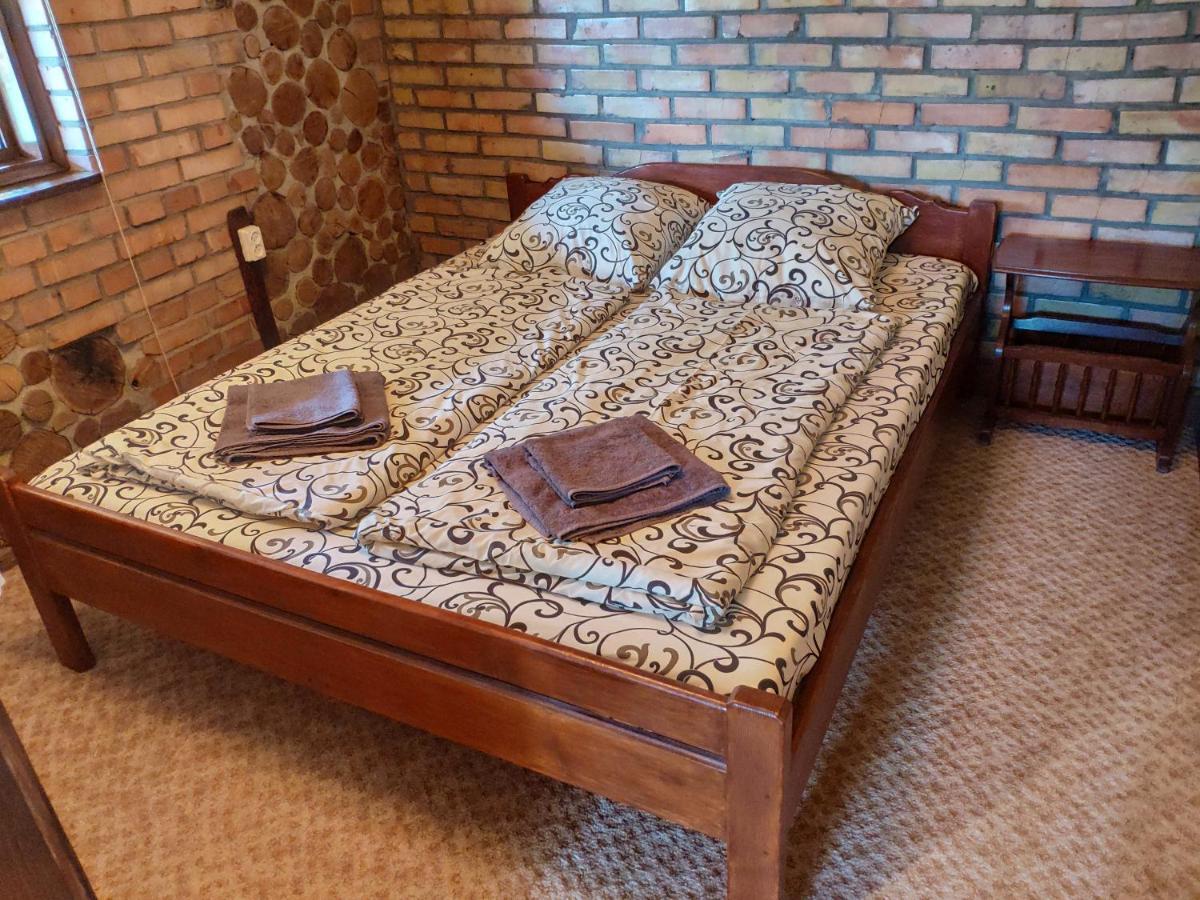 Apartamento Zelenyi Rai Svityaz' Exterior foto